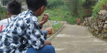 In this tobacco village, smoking ‘kretek’ is rite of passage