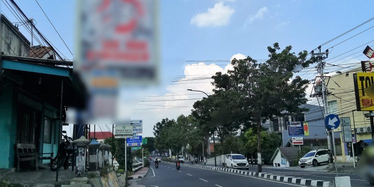 Level Kota Layak Anak di Yogya Terganjal Iklan Rokok?