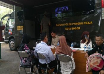 Melindungi Masyarakat Bogor Dari Bahaya Rokok