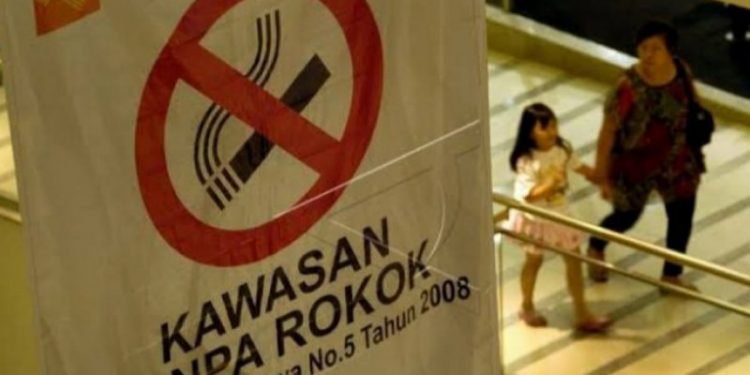 Anies Serukan Pengelola Gedung Terapkan Kawasan Dilarang Merokok