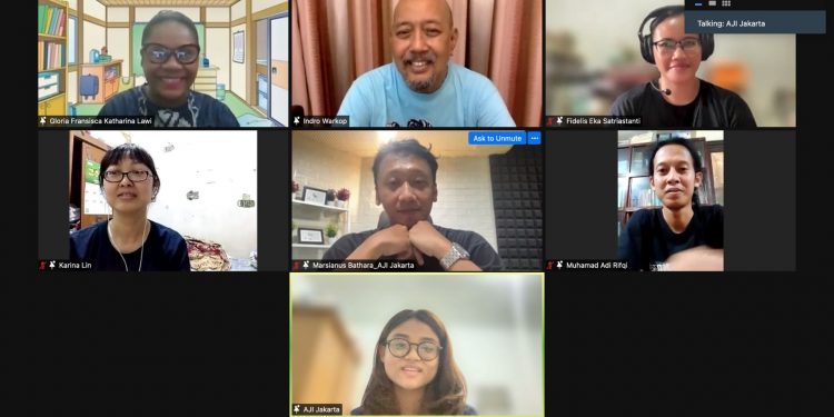 Belajar Jadi ‘Laki’ dengan ‘Stop Merokok’ ala Indro Warkop