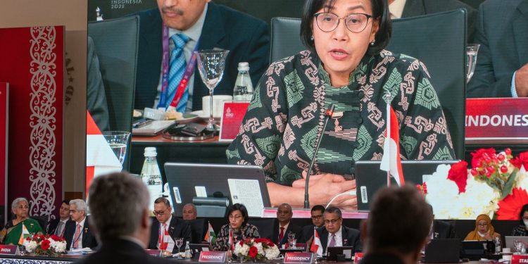 Tok! Tahun 2023 Cukai Rokok Tetap Naik