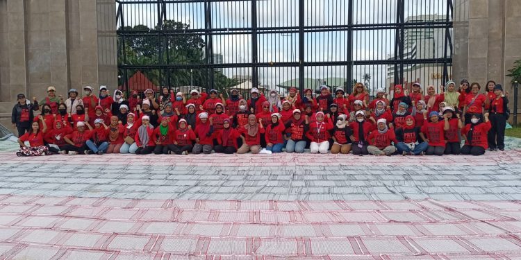 HARI PEKERJA RUMAH TANGGA NASIONAL: PRT Rentan Sakit Maag sampai Jantung
