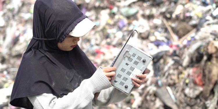 Sebanyak 5.600 Ton Limbah Elektronik Ancam Kesehatan Anak