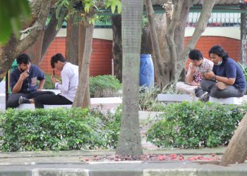 Menatap UIN Jakarta Menuju Kampus Bebas Asap Rokok