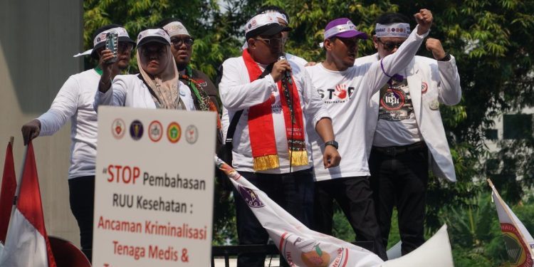 Presiden Diminta Pantau Somasi Menkes terkait RUU Kesehatan