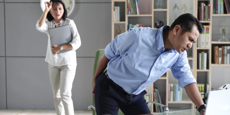 Kiat Padamkan Burnout di Tempat Kerja