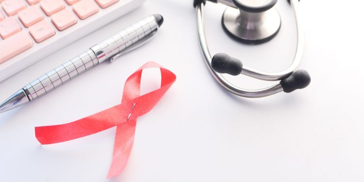 Masyarakat Harus dapat Edukasi untuk Atasi Risiko Infeksi HIV