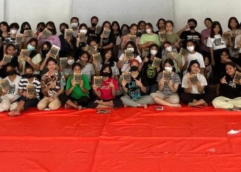 Senyum Sukses Kurangi Stres, Ini Buktinya