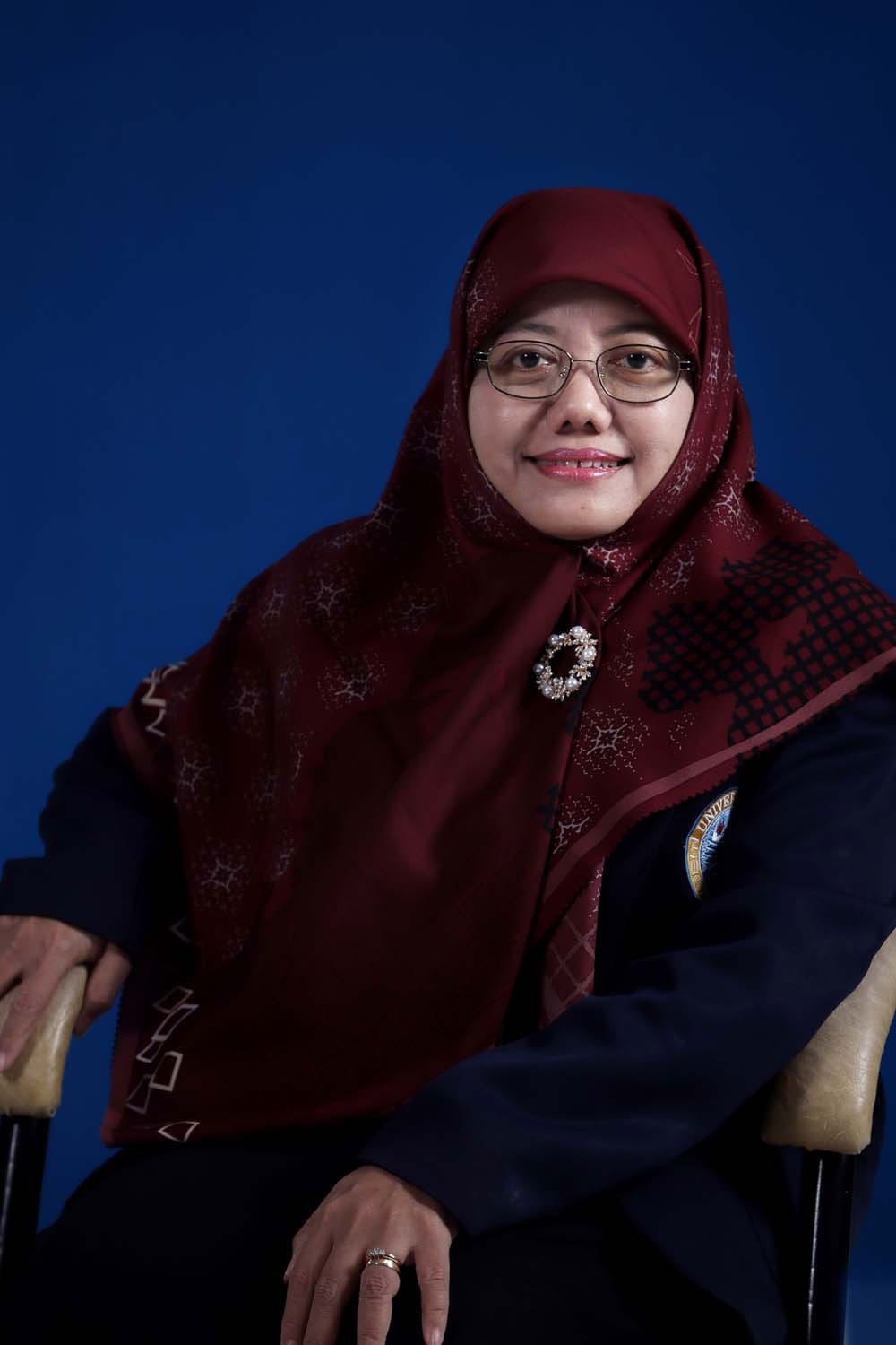 Pakar Ekonomi Universitas Airlangga (UNAIR), Prof Dr Sri Herianingrum SE MSi. Dok. Humas Unair