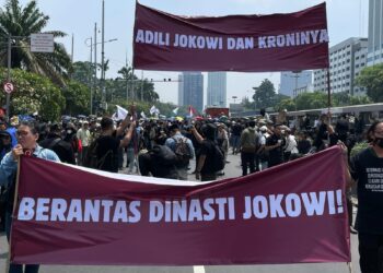 KAWAL DEMOKRASI: Desakan Keras dari Tembok Perguruan
