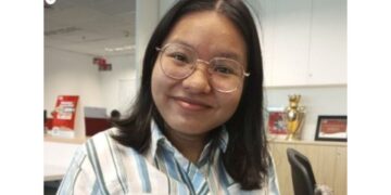 Menuntut Hak Asasi di Tengah Balutan Asap Rokok