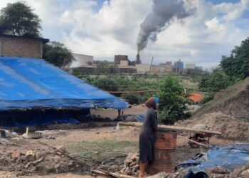 PEREMPUAN & KRISIS LINGKUNGAN: Hancurnya Keluarga Akibat Smelter Nikel 