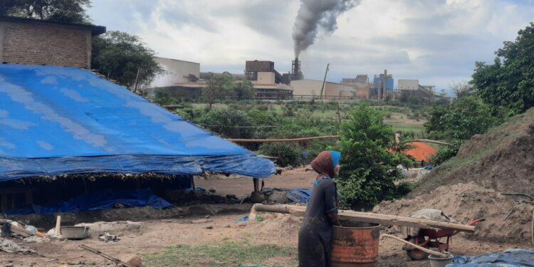 PEREMPUAN & KRISIS LINGKUNGAN: Hancurnya Keluarga Akibat Smelter Nikel