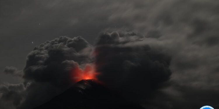 Hidup Berdamai Dengan Gunung Berapi
