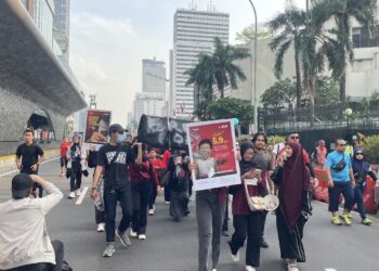 Anak Muda Jakarta Turun ke CFD, Tolak World Vape Fair