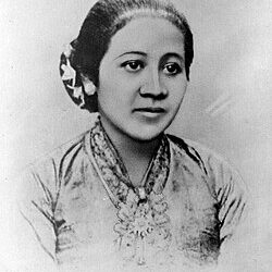 Memahami Pemikiran Progresif Kartini