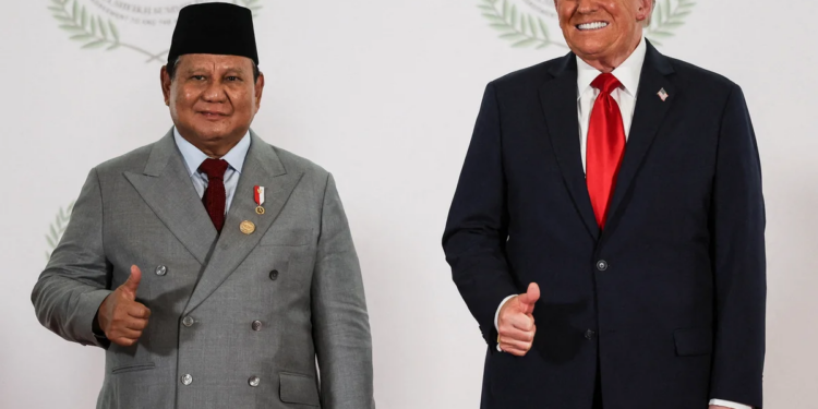 Dokumen Rahasia Sebut Trump Lobi Prabowo agar AS Dapat Akses Terbang di Indonesia