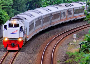 Saatnya Menuju Sistem Transportasi Nasional Berbasis Angkutan Umum