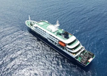 Kepulauan Spanyol Menolak Kapal Belanda Pembawa Pasien Hantavirus