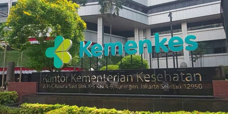 Pemerintah Tutup Klinik Kecantikan Ilegal Milik Asing di Bali