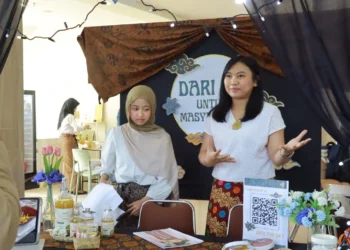 Festival Jamu Warisan Nusantara di Kampus UNAIR