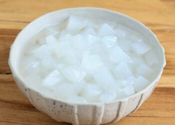 Nata de Coco Dibuat dengan Urea? Ini Fakta Proses Pembuatannya