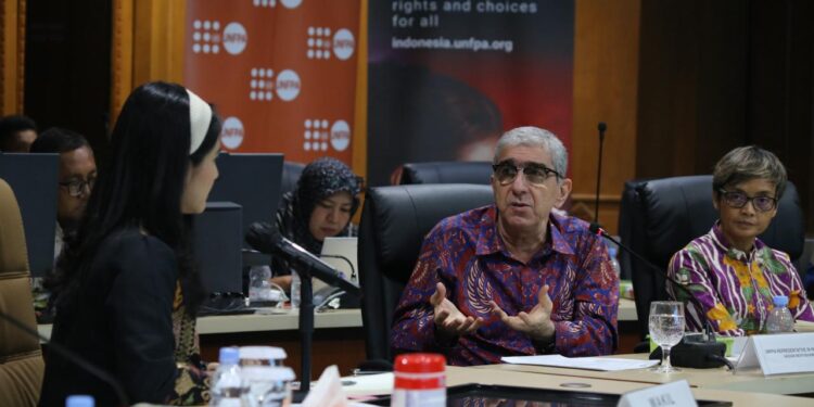 Hari Kependudukan Dunia 2026: Generasi Muda Ingin Berkeluarga, Namun Terbentur Hambatan Sistemik