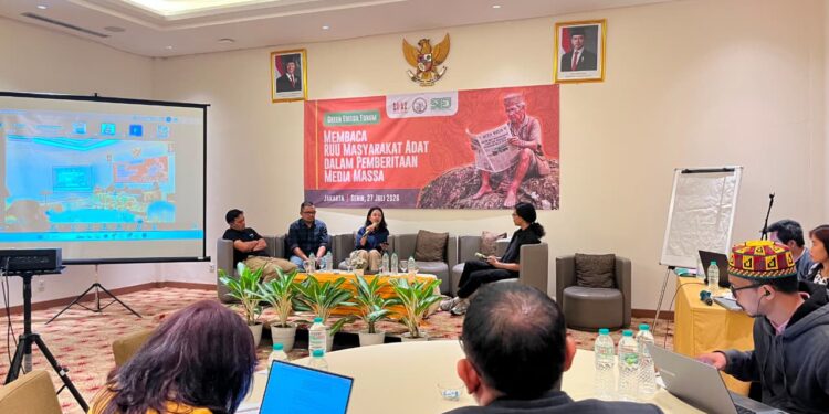 Menyoroti Minimnya Suara Masyarakat Adat di Pemberitaan RUU tentang Hak & Kehidupannya