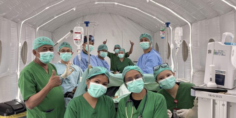 Rumah Sakit Lapangan Ruteng Mulai Berfungsi, Operasi Pasien Anak Lancar
