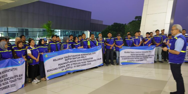 206 Relawan Tenaga Cadangan Kesehatan Diterjunkan, Layani Korban Gempa NTT