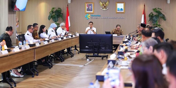 Kementerian Kesehatan dan OJK Janji Perkuat Ekosistem Pembiayaan Kesehatan