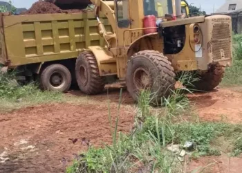 Para Pendaur Ulang Baterai Membayar Biaya Pembersihan Timbal